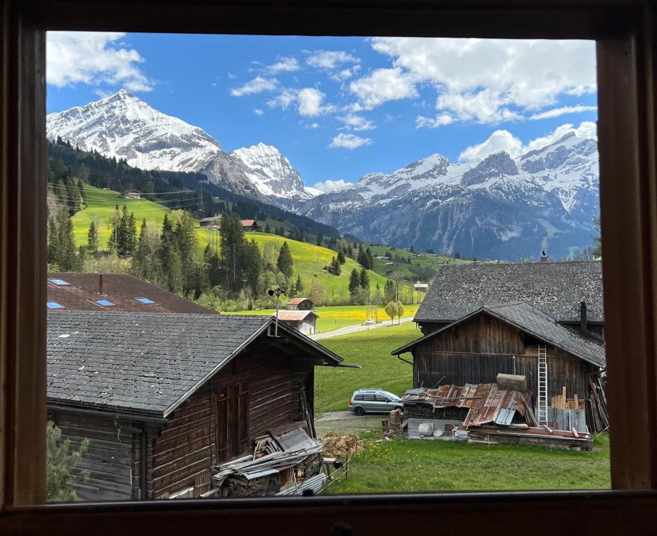 Beautiful Apartment With Stunning View Gsteig Exterior foto