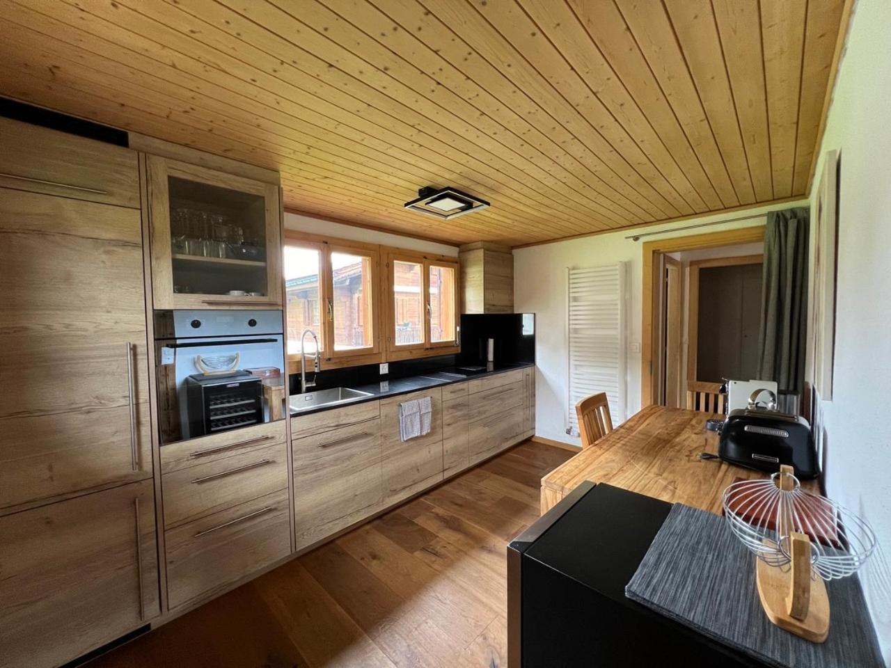 Beautiful Apartment With Stunning View Gsteig Cameră foto